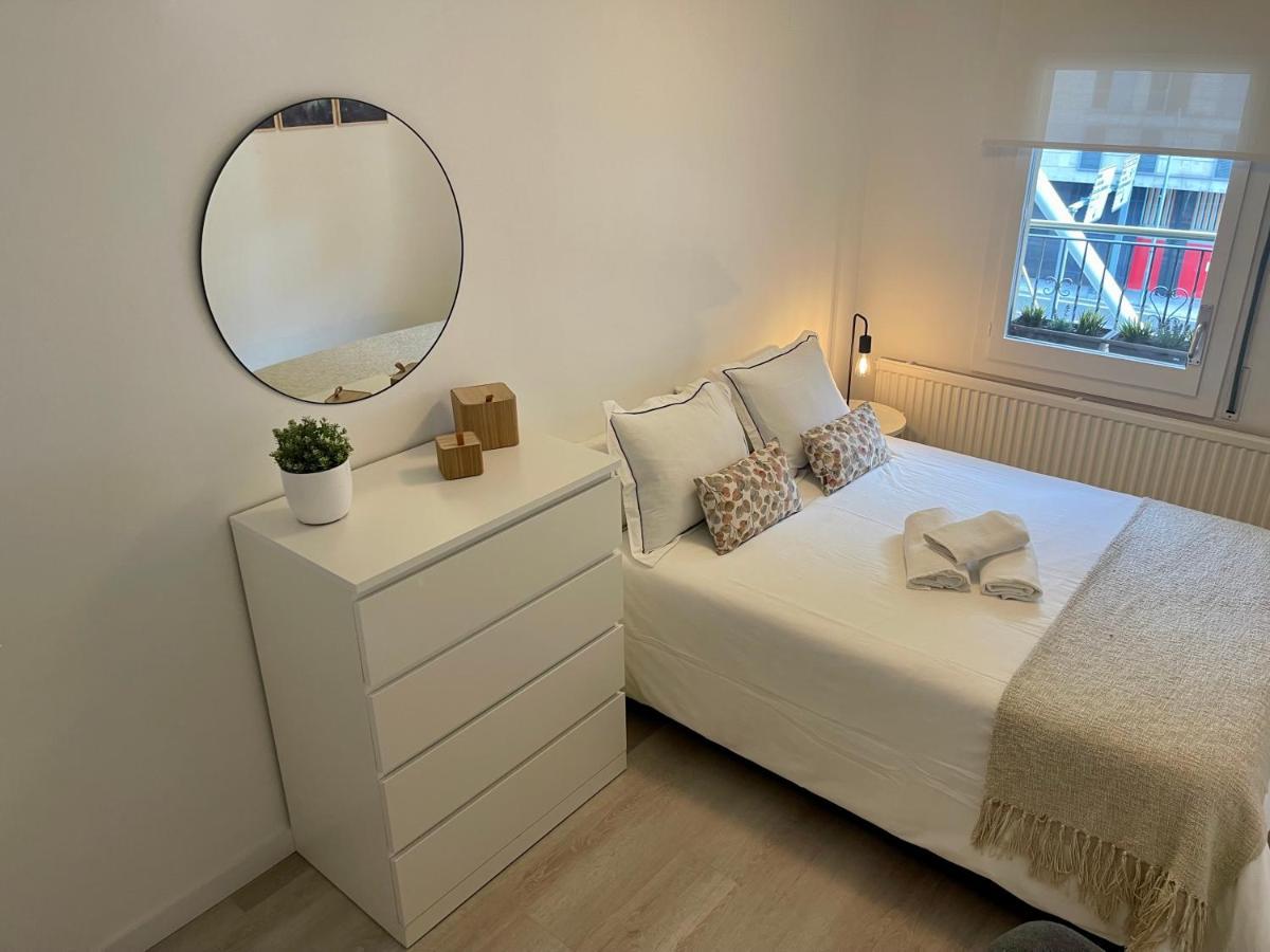 Apartamento En El Centro De Andorra La Vella Con Parking Apartment Ngoại thất bức ảnh